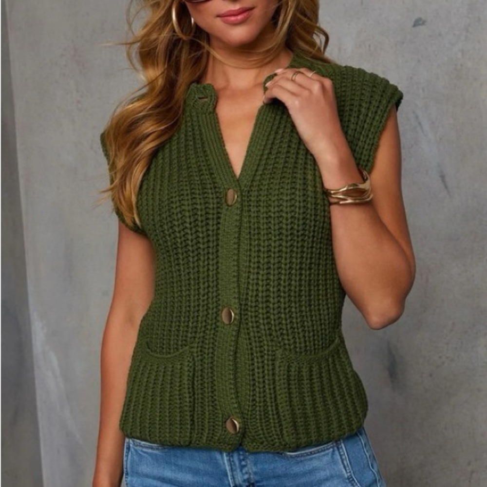 Sweater Vest